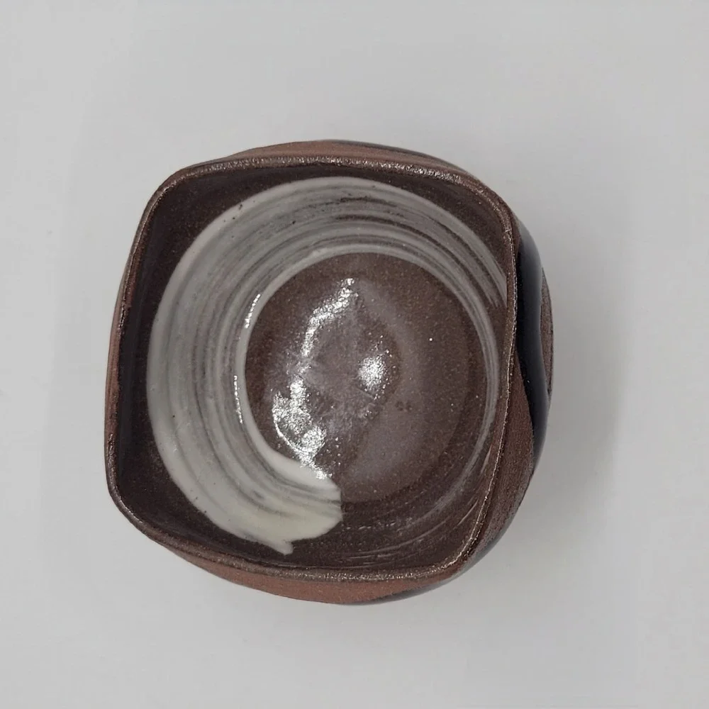 Kyoto Kiyomizu-yaki Japanese Studio Pottery Tea Bowl Brown Black Swirl Chawan